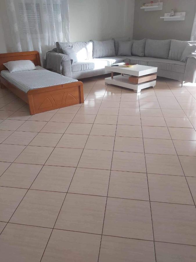 White Panorama Apartment Саранда Экстерьер фото